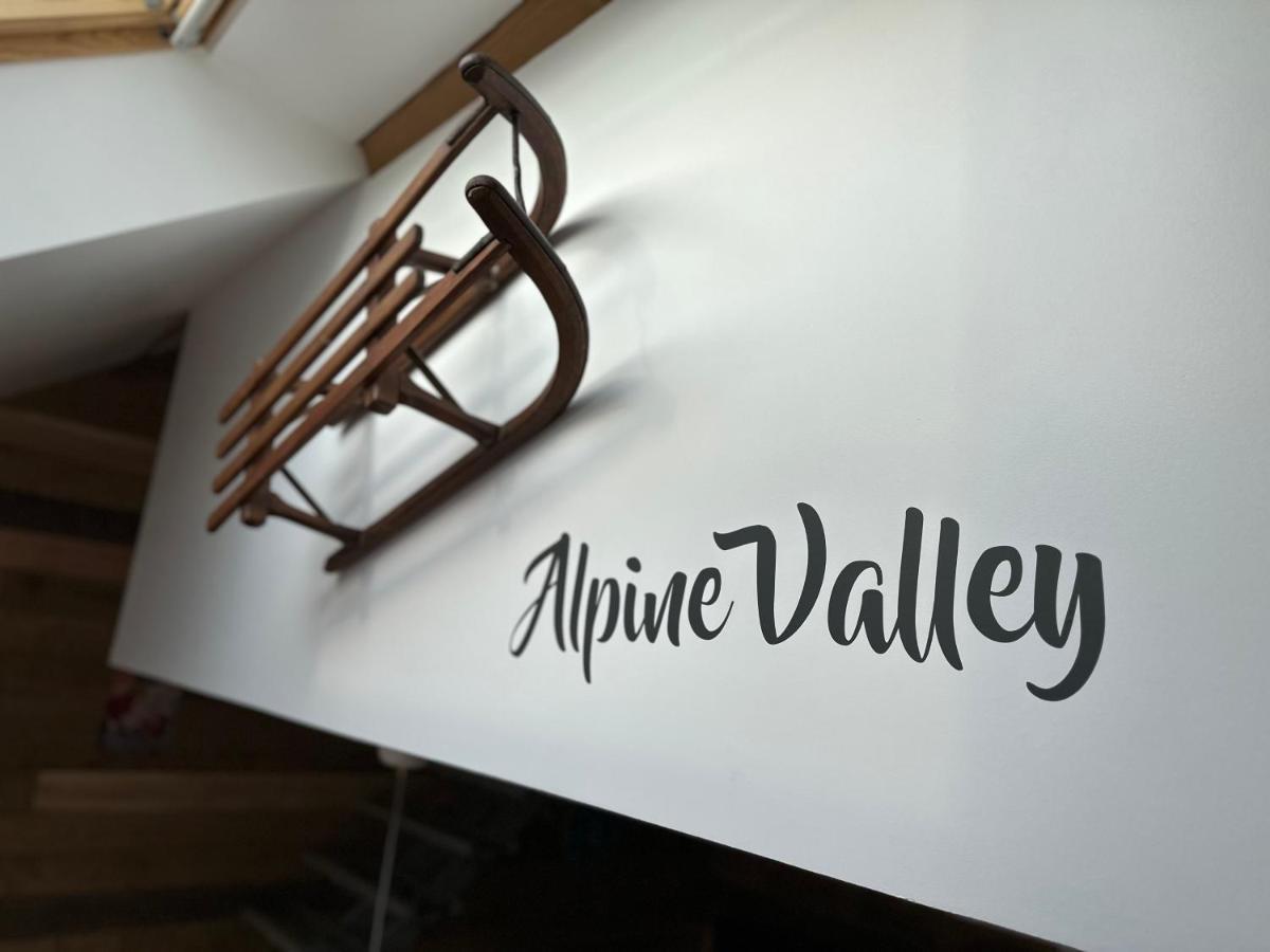 Alpine Valley - Appartement Familial Disneyland Paris - Wifi Et Parking Inclus ! Coutevroult Exterior foto
